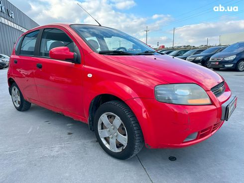 Chevrolet Aveo 2007 красный - фото 13