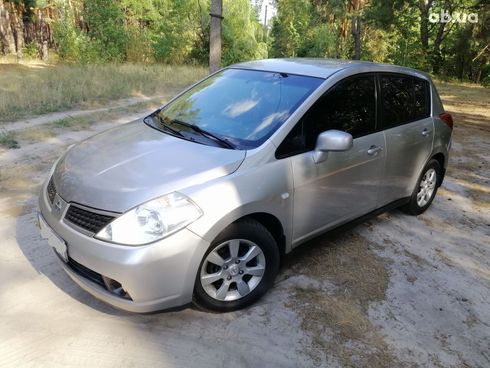 Nissan Tiida 2007 серый - фото 2