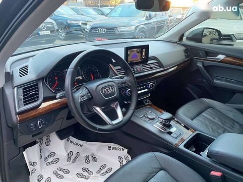 Audi Q5 2018 - фото 11