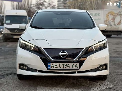 Nissan Leaf 2019 - фото 5