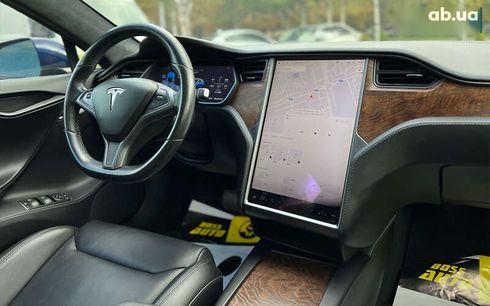 Tesla Model S 2019 - фото 14