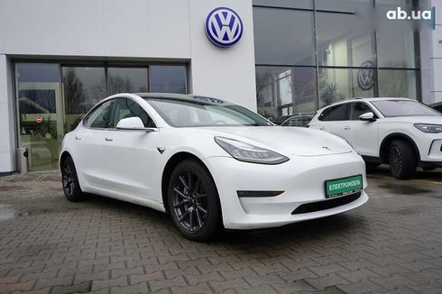 Tesla Model 3 2018 - фото 2