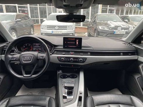 Audi A4 2018 - фото 14