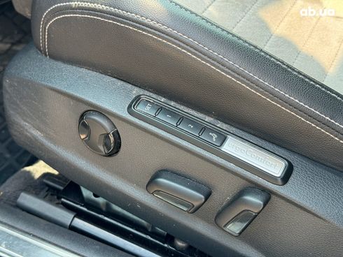 Volkswagen Passat 2015 серый - фото 20