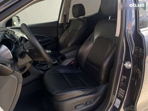Hyundai Santa Fe 2012 - фото 16