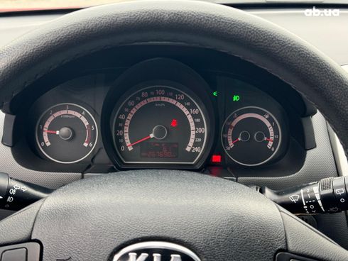 Kia Cee'd 2009 красный - фото 26