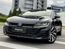 Продаж вживаних Volkswagen Arteon 2021 року - купити на Автобазарі