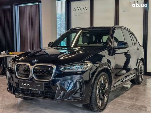 BMW iX3 2021 - фото 9