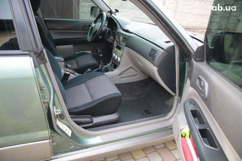 Subaru Forester 2006 зеленый - фото 18
