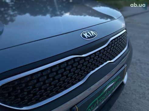 Kia Niro 2017 - фото 10
