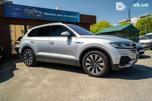 Volkswagen Touareg 2021 - фото 6