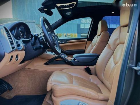 Porsche Cayenne 2016 - фото 27