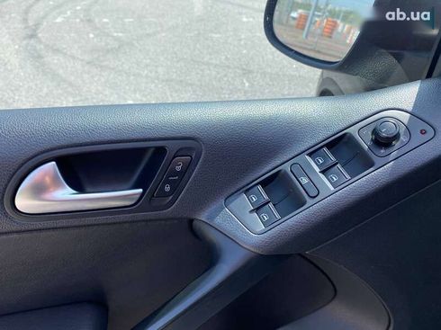 Volkswagen Tiguan 2015 - фото 12
