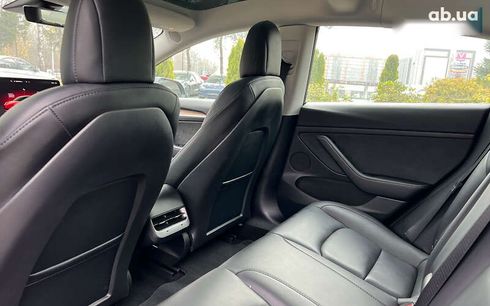 Tesla Model 3 2022 - фото 17