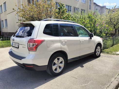 Subaru Forester 2014 белый - фото 13