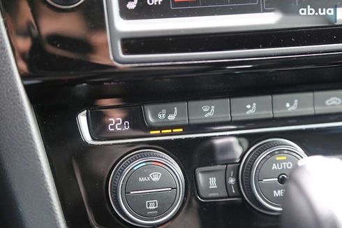 Volkswagen Passat 2015 - фото 25