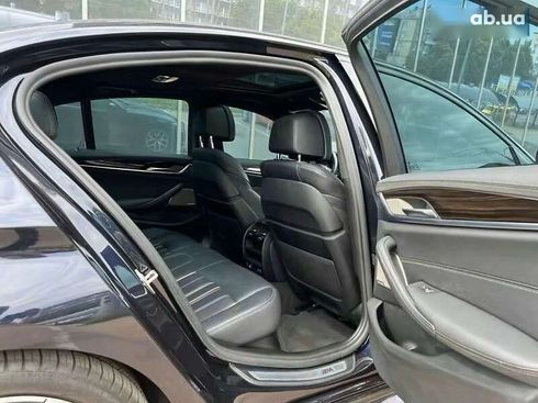 BMW 5 серия 2021 - фото 23