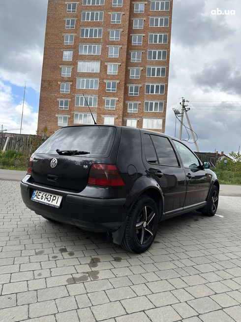 Volkswagen Golf 2001 черный - фото 2