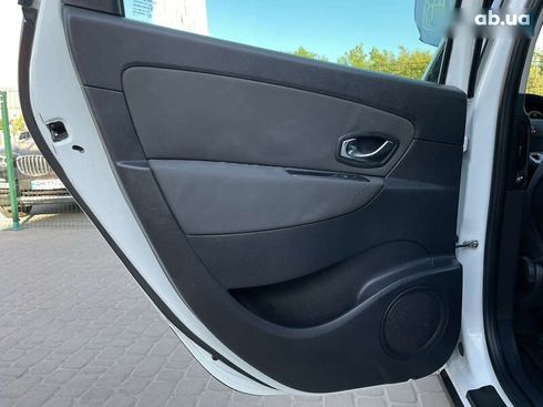 Renault Scenic 2013 - фото 26