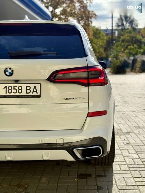 BMW X5 2021 - фото 16