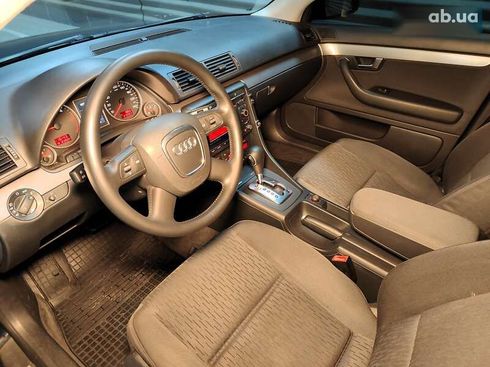 Audi A4 2006 - фото 29