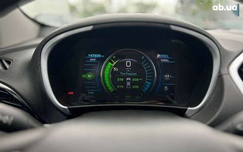 Chevrolet Volt 2017 - фото 13