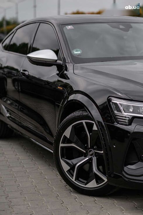 Audi E-Tron 2021 - фото 18