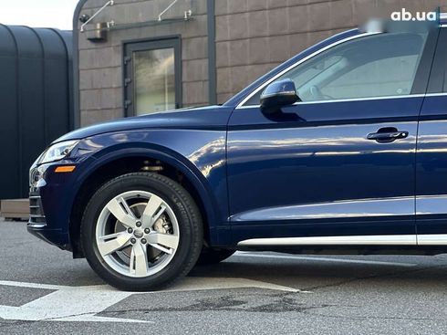 Audi Q5 2017 - фото 14