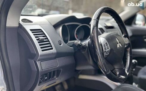 Mitsubishi Outlander 2008 - фото 8