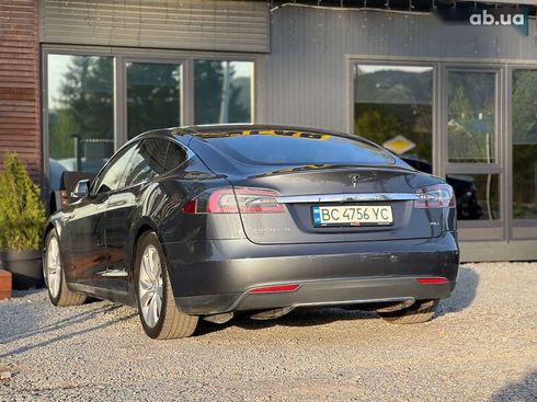 Tesla Model S 2015 - фото 13