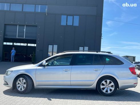 Skoda Superb 2013 серый - фото 159