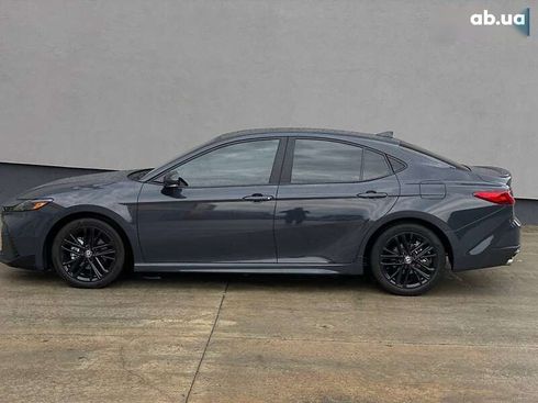 Toyota Camry 2024 - фото 15