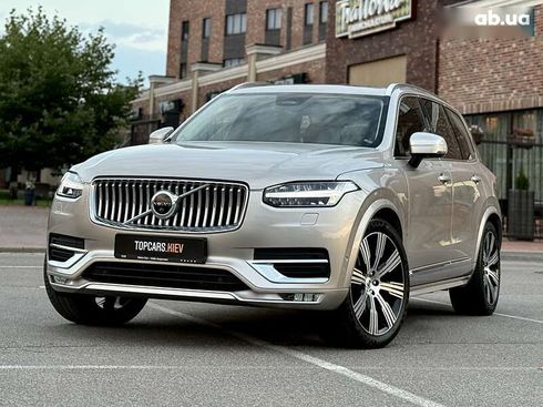 Volvo XC90 2022 - фото 2