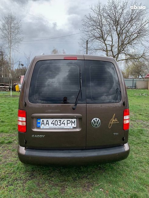 Volkswagen Caddy 2012 коричневый - фото 5