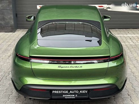Porsche Taycan 2022 - фото 14