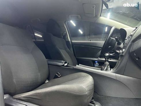 Toyota Avensis 2008 - фото 12