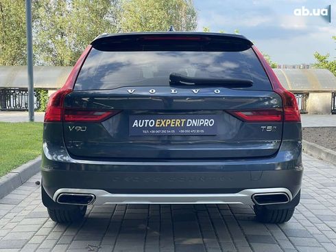 Volvo V90 Cross Country 2018 - фото 7