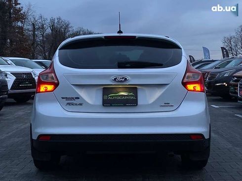 Ford Focus 2013 - фото 11