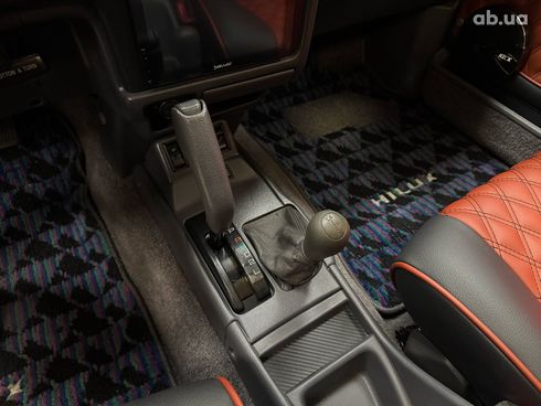 Toyota 4Runner 1994 черный - фото 37