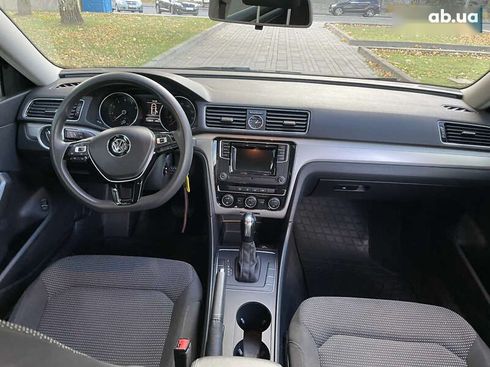 Volkswagen Passat 2016 - фото 27