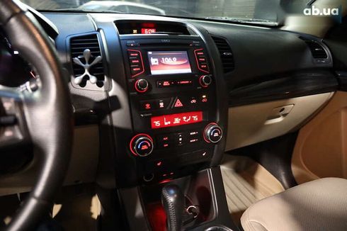 Kia Sorento 2012 - фото 24