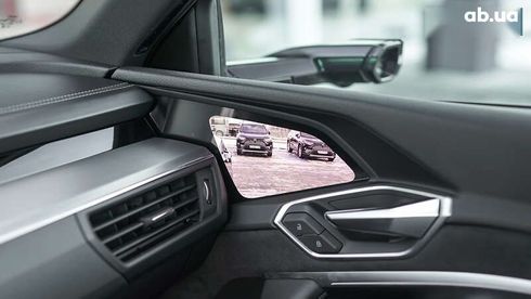 Audi E-Tron 2020 - фото 24