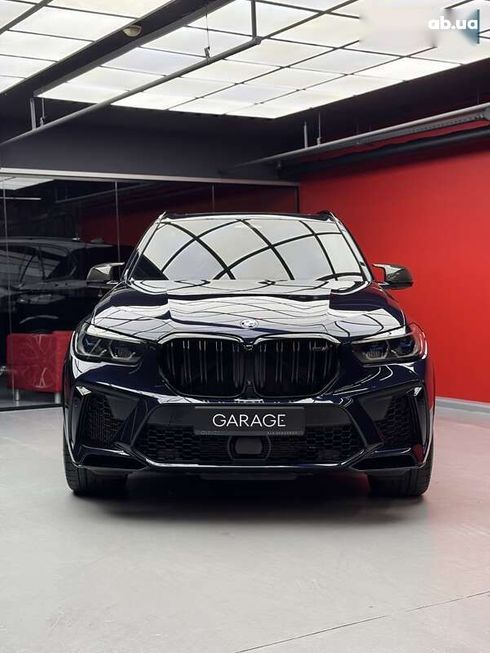 BMW X5 M 2022 - фото 9
