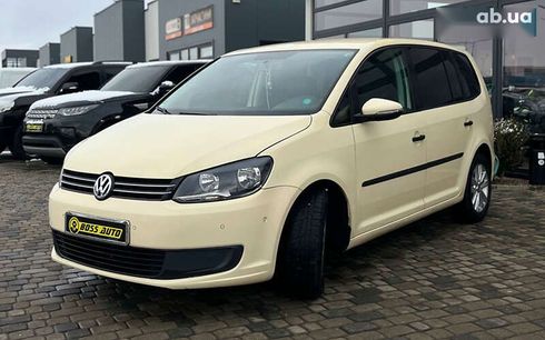 Volkswagen Touran 2015 - фото 2