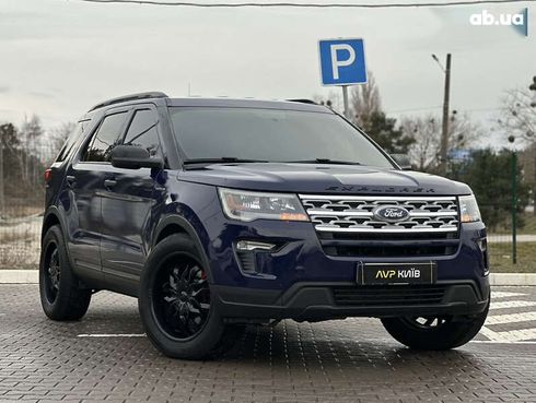 Ford Explorer 2017 - фото 10