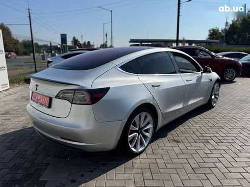Tesla Model 3 2018 - фото 3