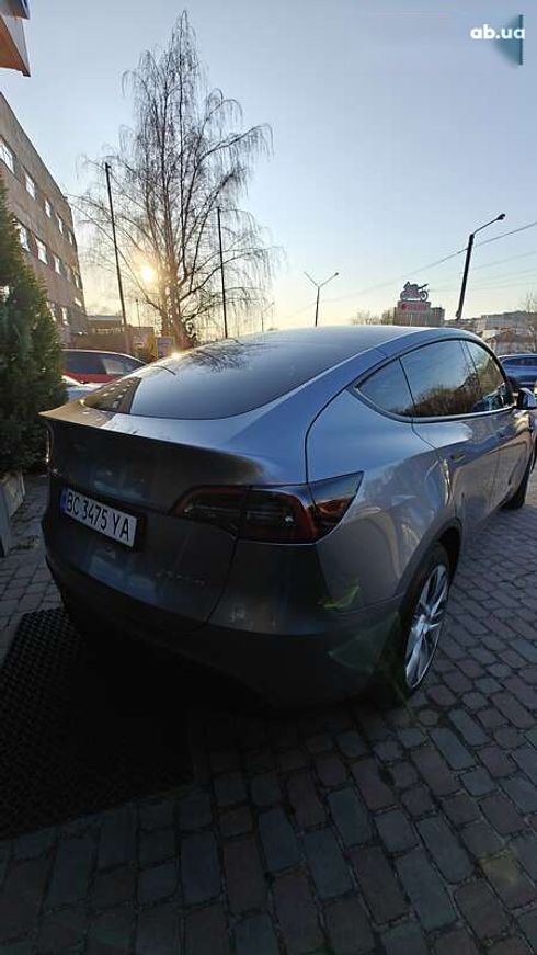 Tesla Model Y 2023 - фото 24