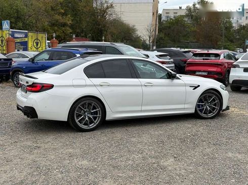 BMW M5 2022 - фото 5