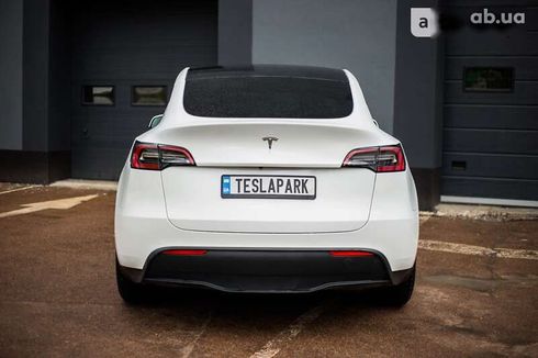 Tesla Model Y 2022 - фото 8