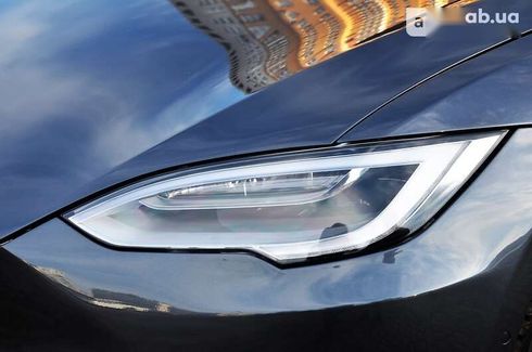 Tesla Model S 2020 - фото 5